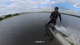 Test dei surfisti con Insta360